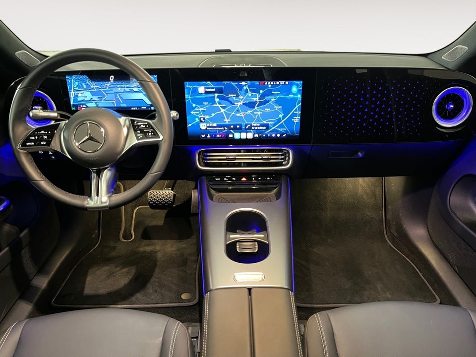 Mercedes CLA350 EQ Progressive 4Matic 4d
