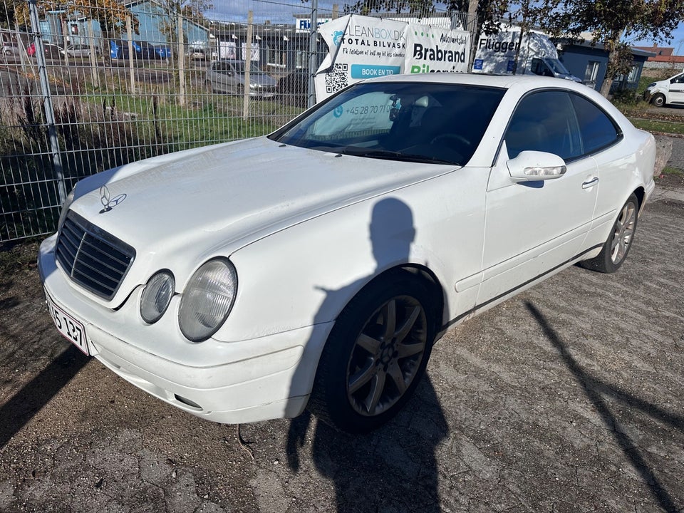 Mercedes CLK320 3,2 Elegance Coupé aut. 2d