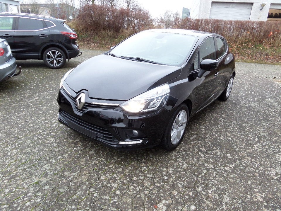 Renault Clio IV 0,9 TCe 90 Zen 5d