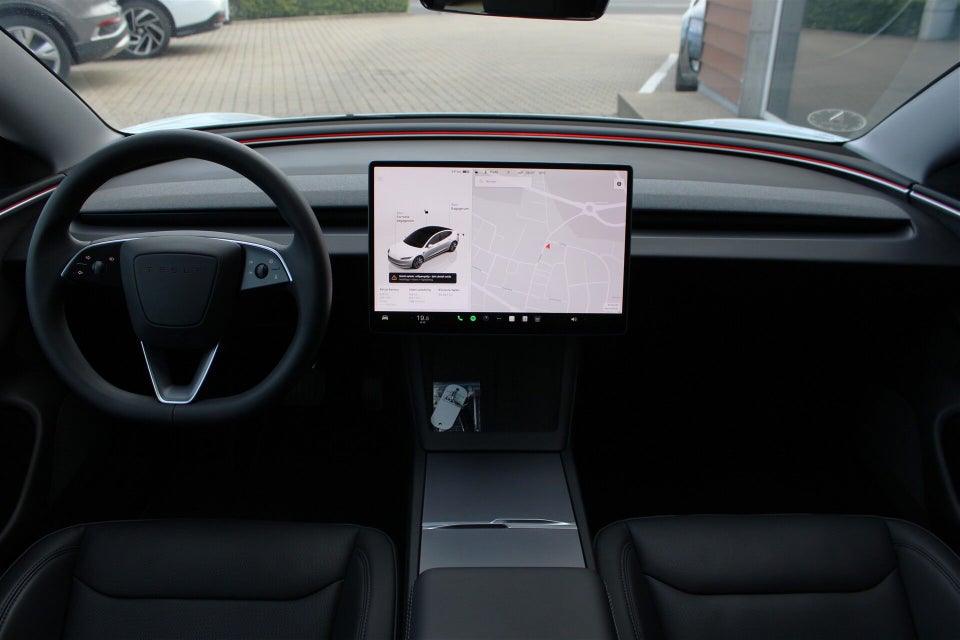 Tesla Model 3 Long Range AWD 4d