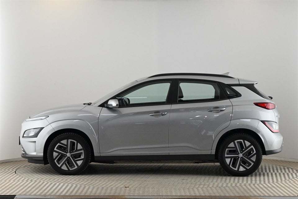 Hyundai Kona 39 EV Essential 5d