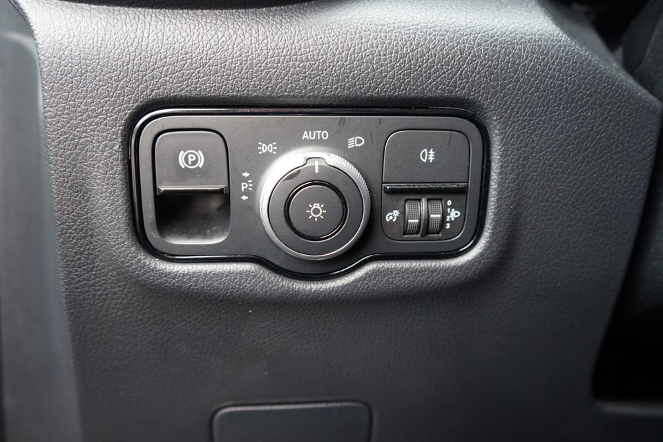 Mercedes Vito 114 2,0 CDi A2 Kassevogn PRO RWD