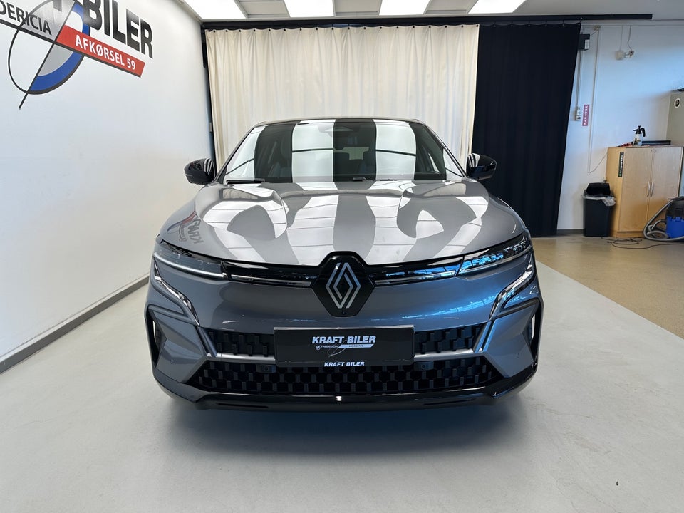 Renault Megane E-Tech 60 Techno 5d