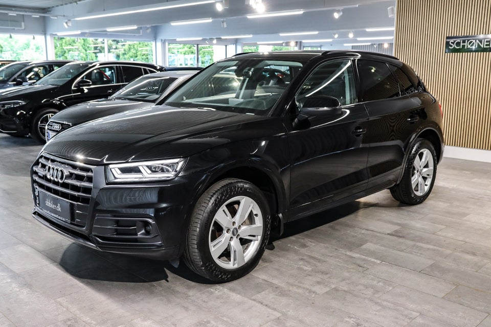 Audi Q5 40 TDi Sport quattro S-tr. 5d