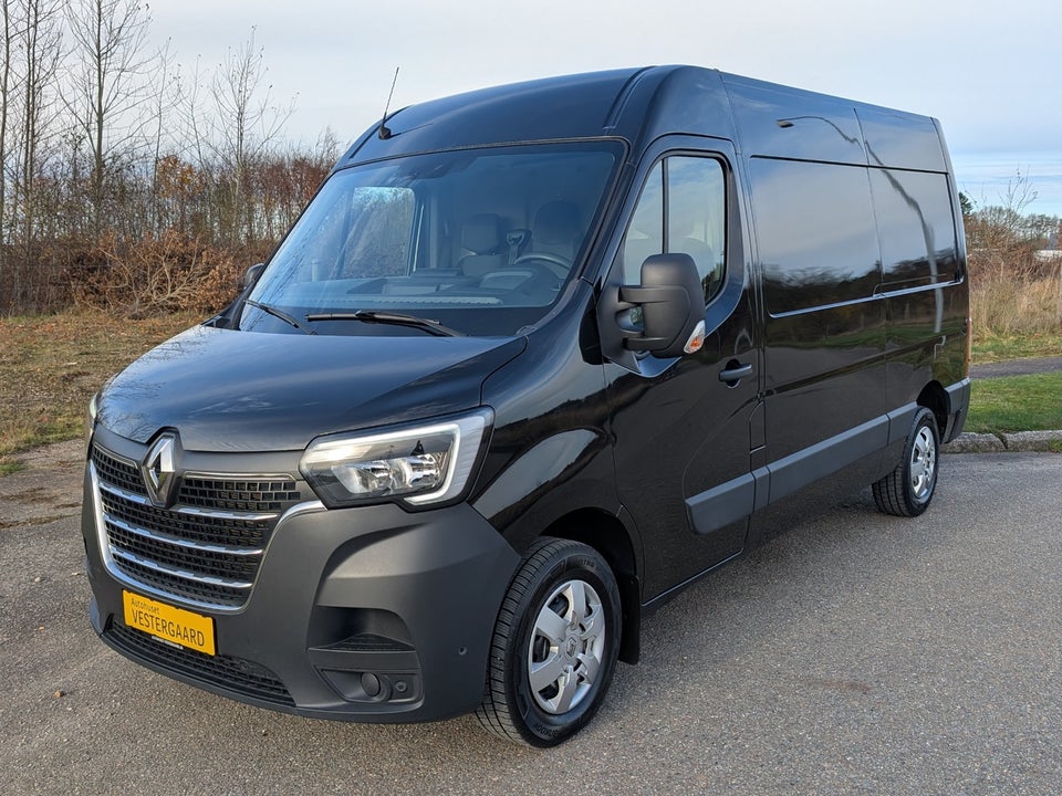 Renault Master IV T35 2,3 dCi 180 L2H2 Kassevogn