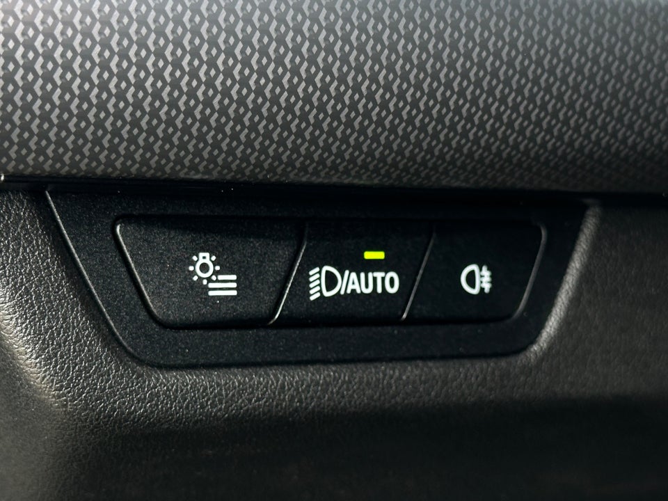 BMW iX1 eDrive20 M-Sport 5d