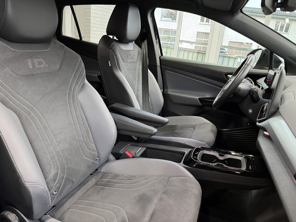 VW ID.4 77 Style+ 5d