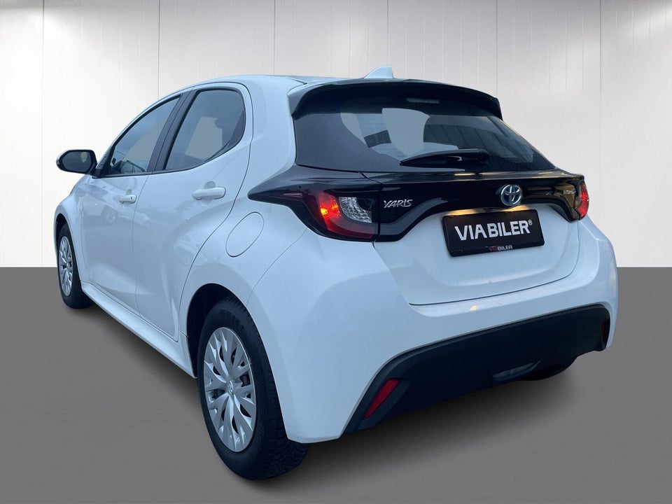 Toyota Yaris 1,5 Hybrid Essential Comfort e-CVT 5d