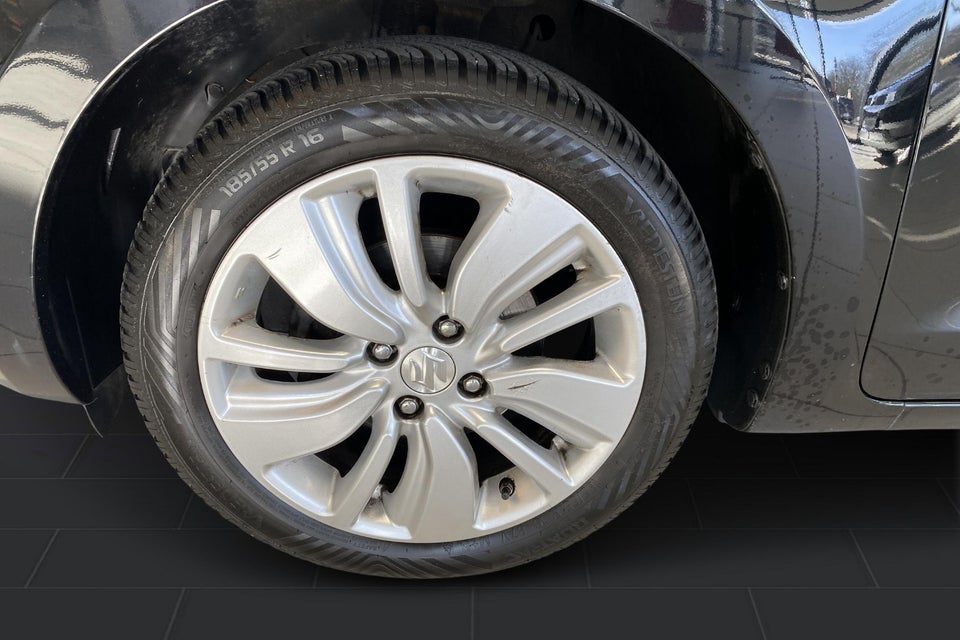 Suzuki Swift 1,2 Dualjet Action 5d