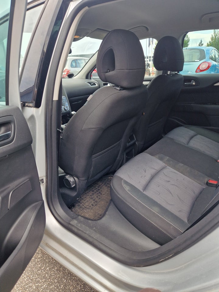 Citroën C4 1,6 HDi 112 Seduction 5d