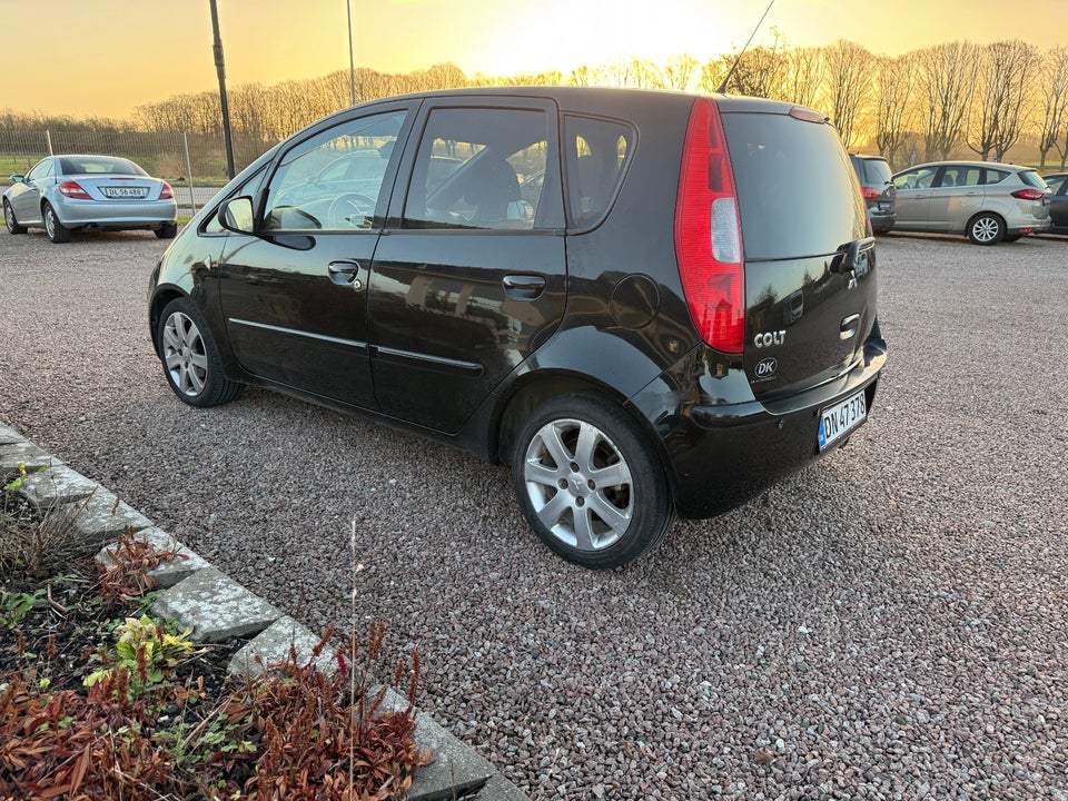 Mitsubishi Colt 1,5 Instyle 5d