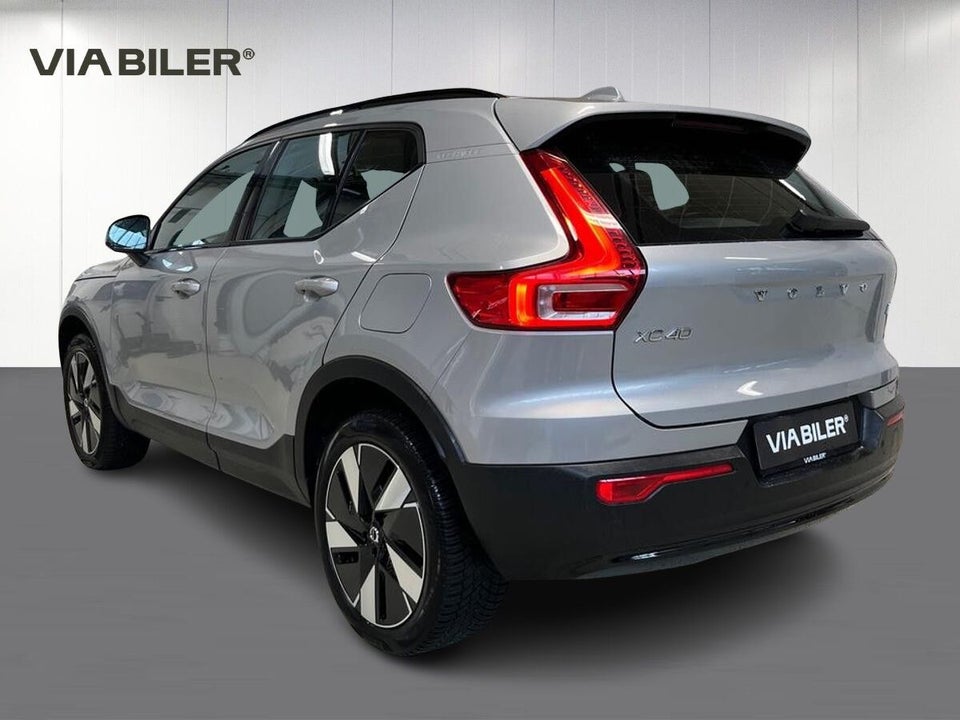 Volvo XC40 ReCharge Extended Range Plus 5d
