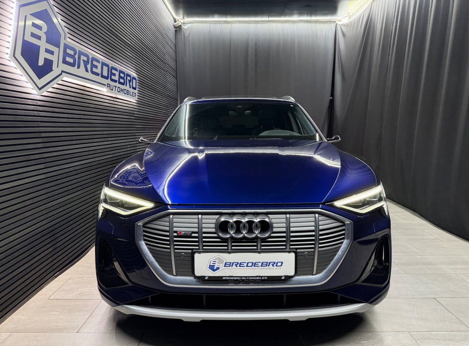 Audi e-tron 55 S-line quattro 5d