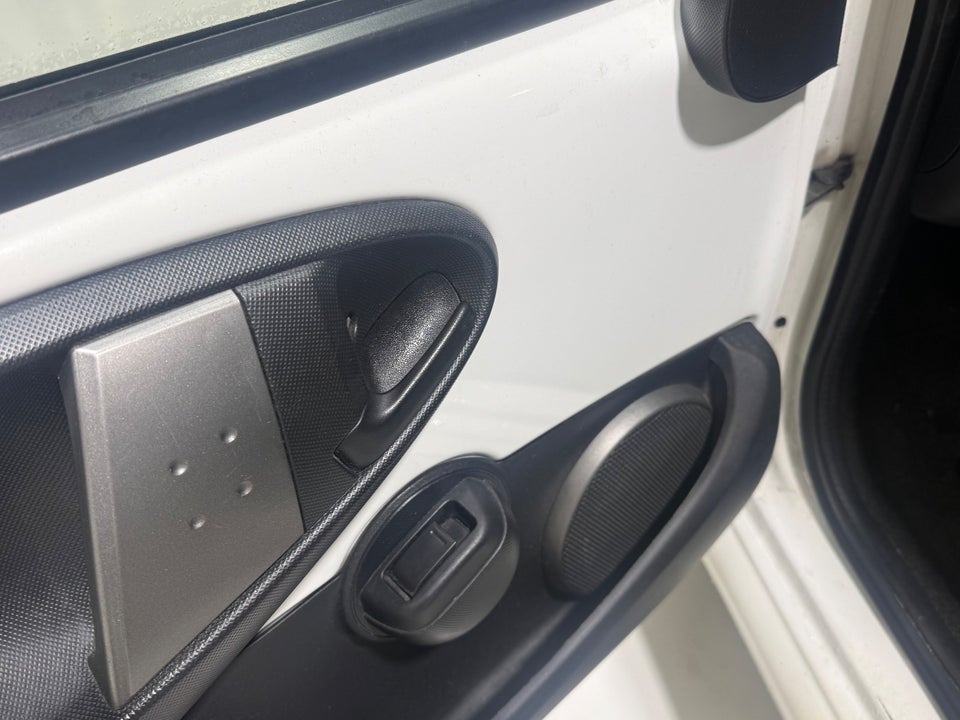 Toyota Aygo 1,0 VVT-i T2 5d