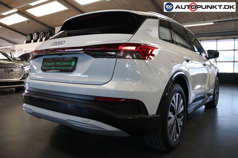 Audi Q4 e-tron 45 Progress 5d