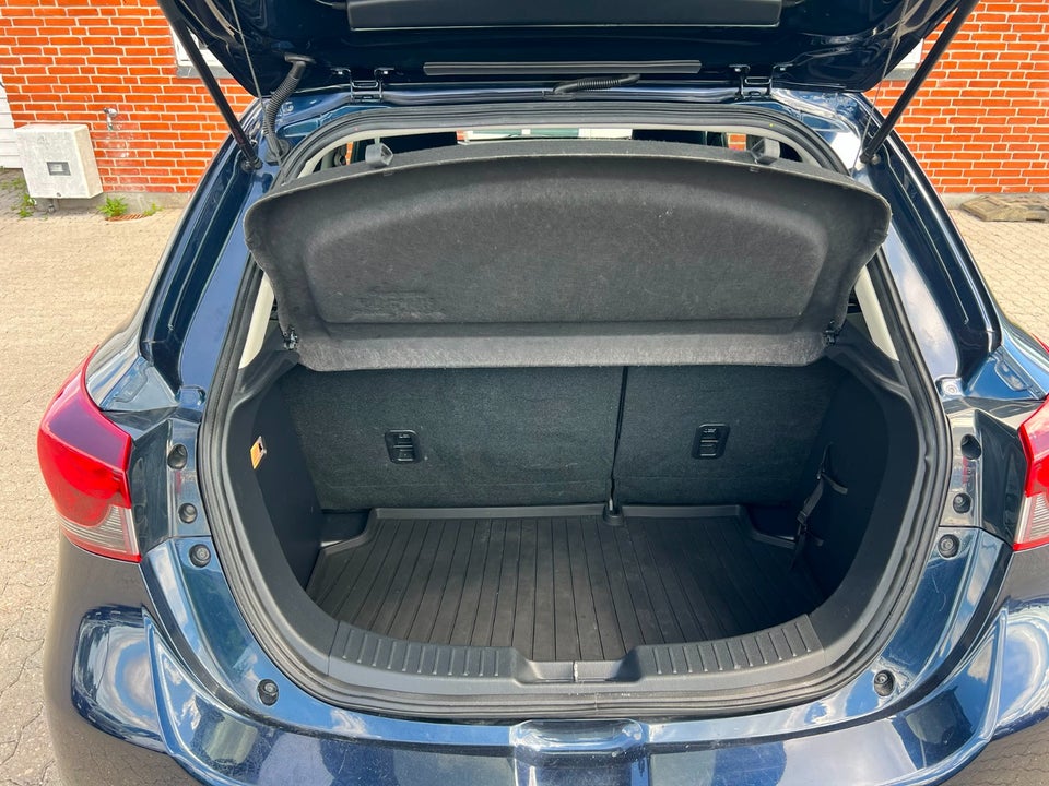 Mazda 2 1,5 SkyActiv-G 90 Cosmo 5d