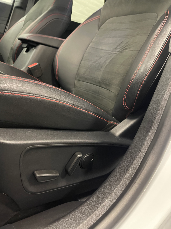 Ford Kuga 2,5 PHEV ST-Line X CVT 5d