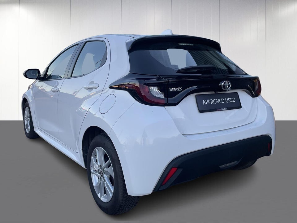 Toyota Yaris 1,5 Active 5d