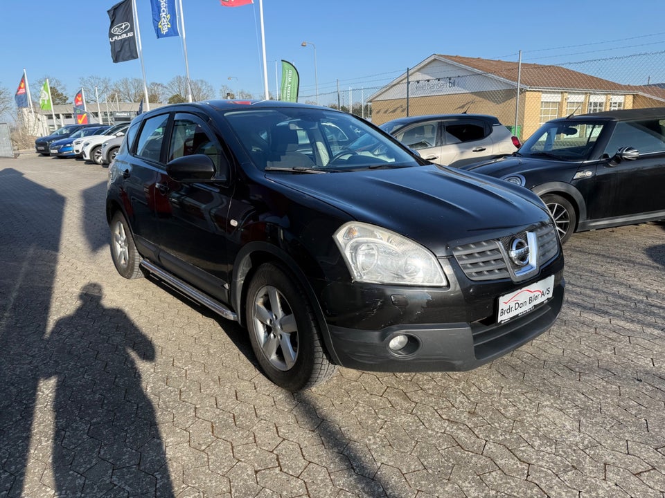 Nissan Qashqai 2,0 Tekna CVT 4WD 5d