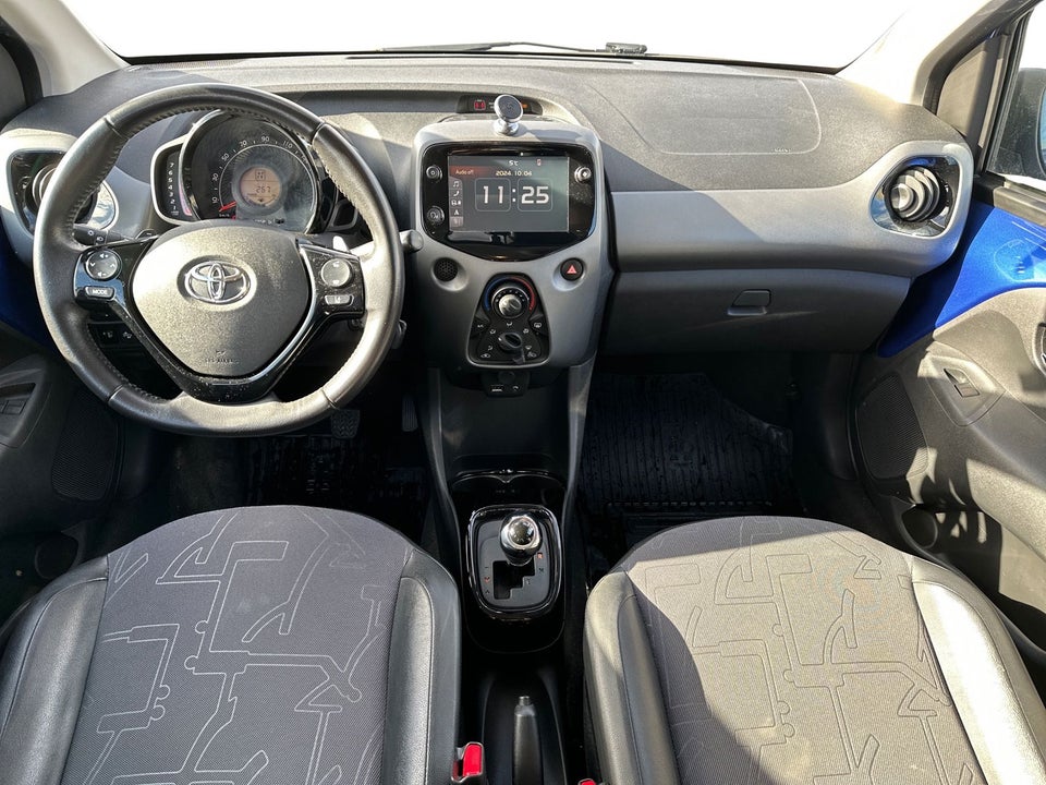 Toyota Aygo 1,0 VVT-i x-clusiv x-shift 5d