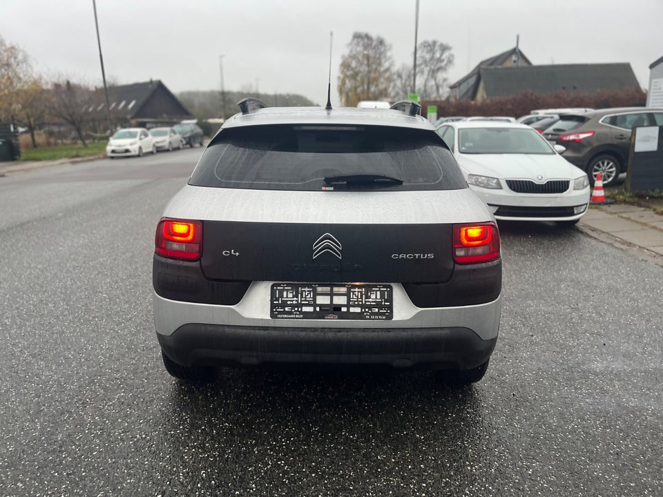 Citroën C4 Cactus 1,2 PureTech 110 Feel 5d