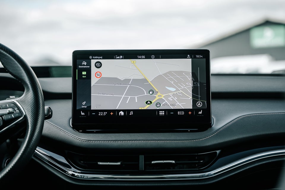 Skoda Enyaq 80 iV Plus Suite 5d