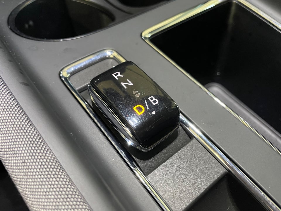 Skoda Enyaq 80 iV Plus Loft 5d