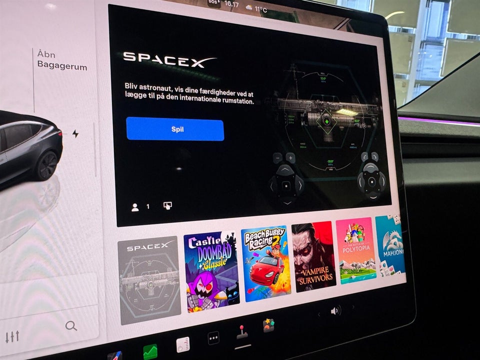 Tesla Model 3 RWD 4d