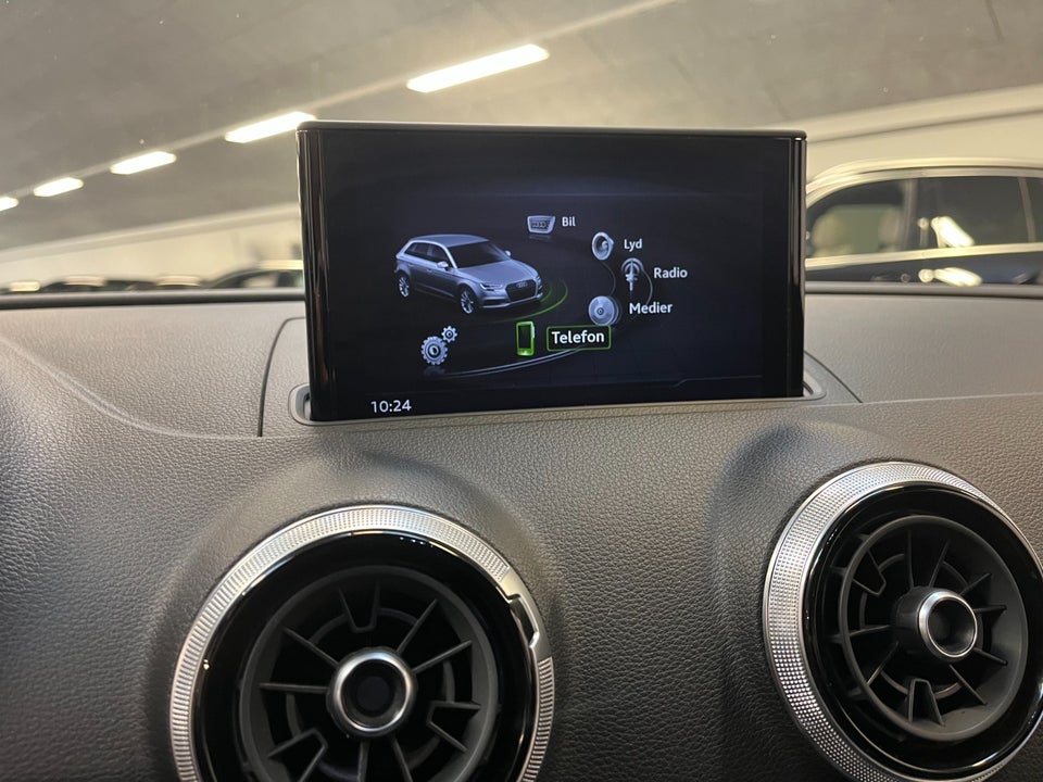 Audi A3 1,4 e-tron Sportback S-tr. 5d