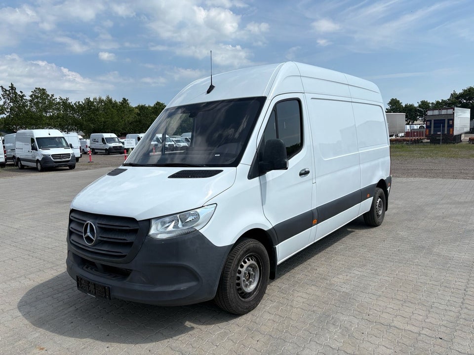 Mercedes Sprinter 214 2,2 CDi A2 Kassevogn aut. FWD