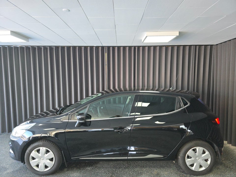 Renault Clio IV 1,5 dCi 90 Limited 5d