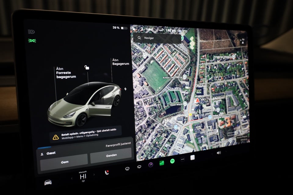Tesla Model 3 Long Range AWD 4d