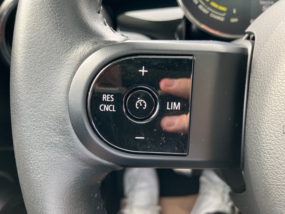 MINI Cooper SE Edition Premium Plus 3d
