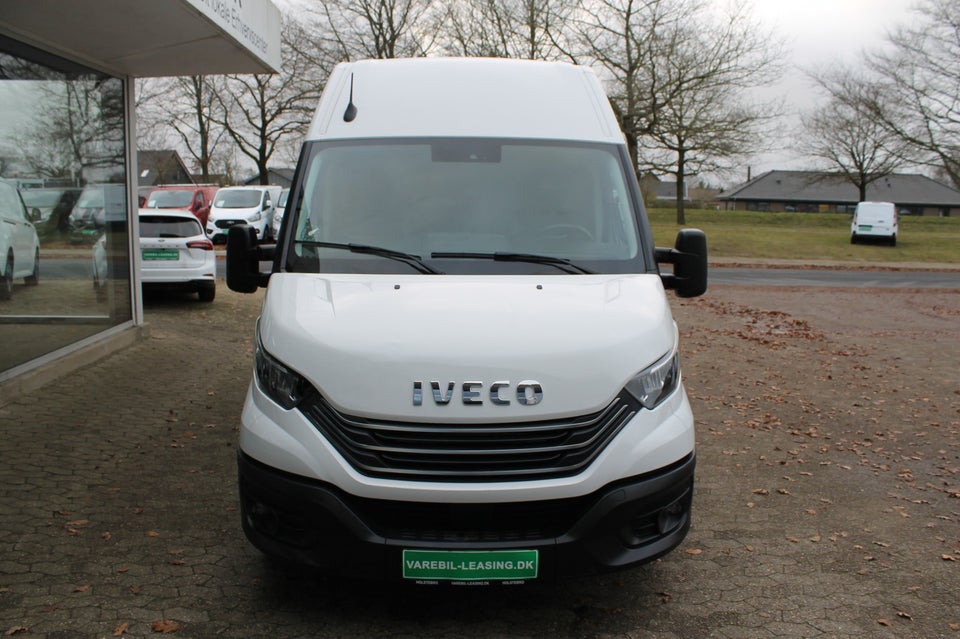 Iveco Daily 3,0 35S18 12m³ Van AG8