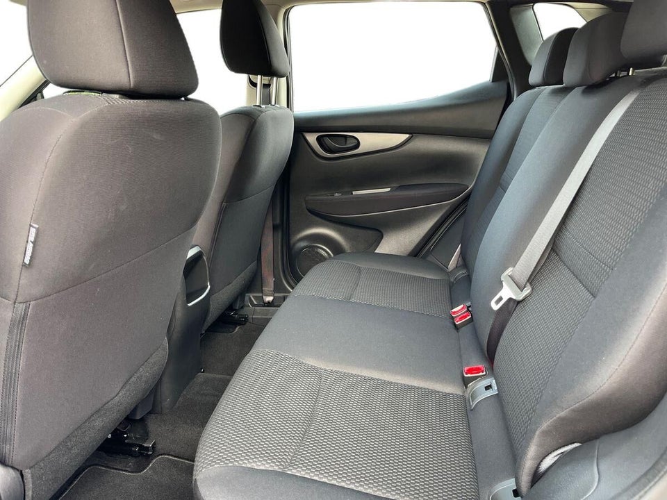 Nissan Qashqai 1,3 Dig-T 140 Visia 5d