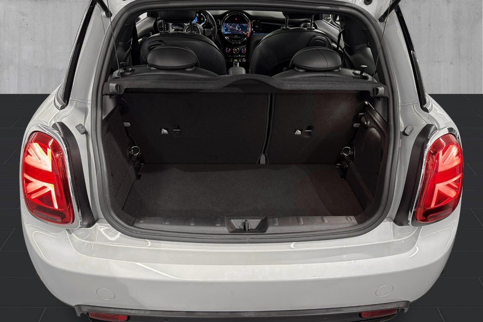 MINI Cooper SE Younique Trim 3d