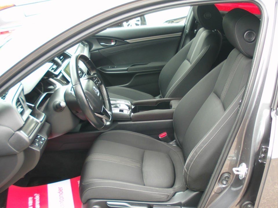 Honda Civic 1,6 i-DTEC Elegance 5d