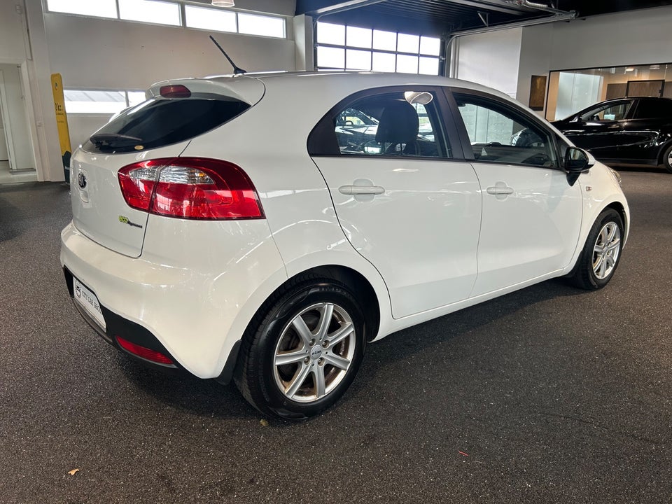 Kia Rio 1,2 CVVT Active 5d