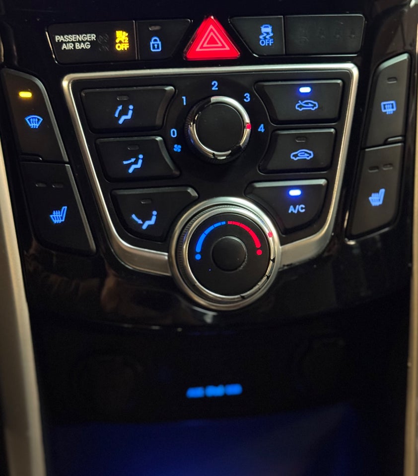 Hyundai i30 1,6 GDi Style Eco 5d