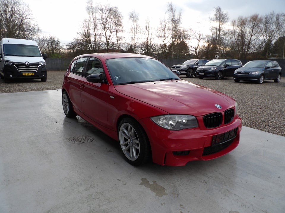 BMW 118i 2,0 Advantage 5d