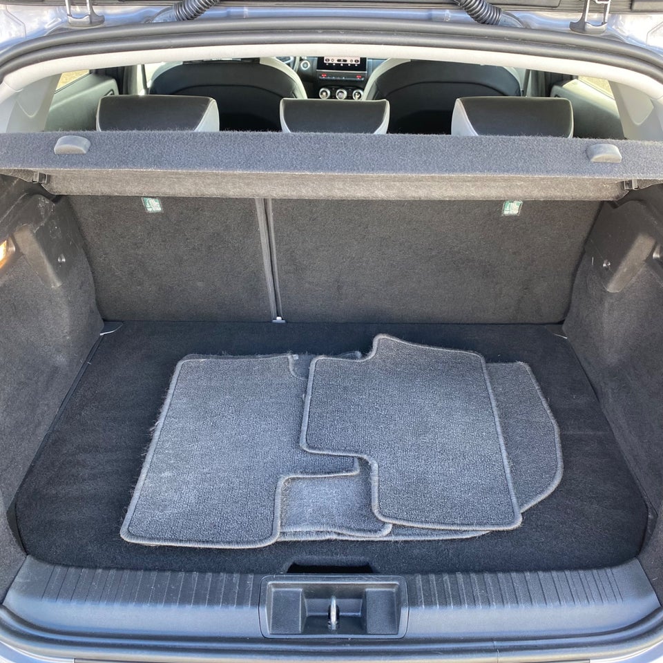 Renault Captur 1,6 E-Tech Intens 5d