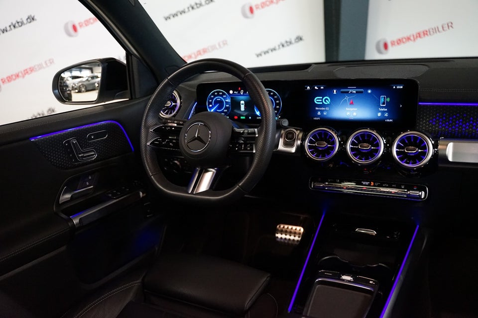 Mercedes EQB250+ AMG Line 5d