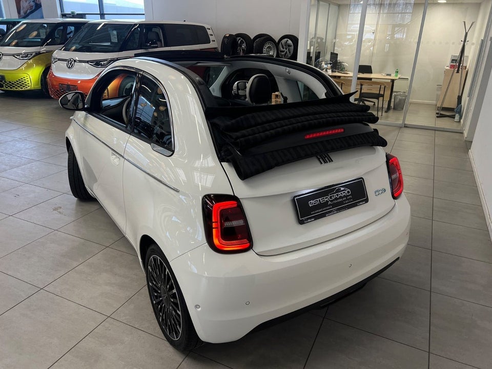 Fiat 500e 42 la Prima by Bocelli Cabrio 2d