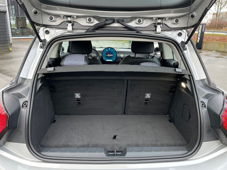 MINI Cooper E Classic Trim S 3d