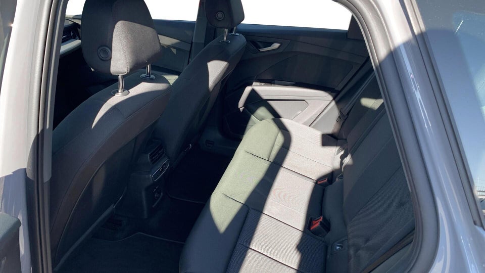 Audi Q4 e-tron 40 Proline 5d