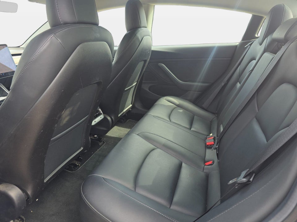 Tesla Model 3 Long Range AWD 4d