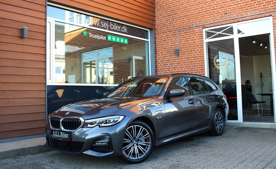 BMW 330e 2,0 Touring M-Sport aut. 5d