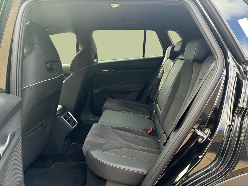 Skoda Elroq 85 iV Sportline 5d