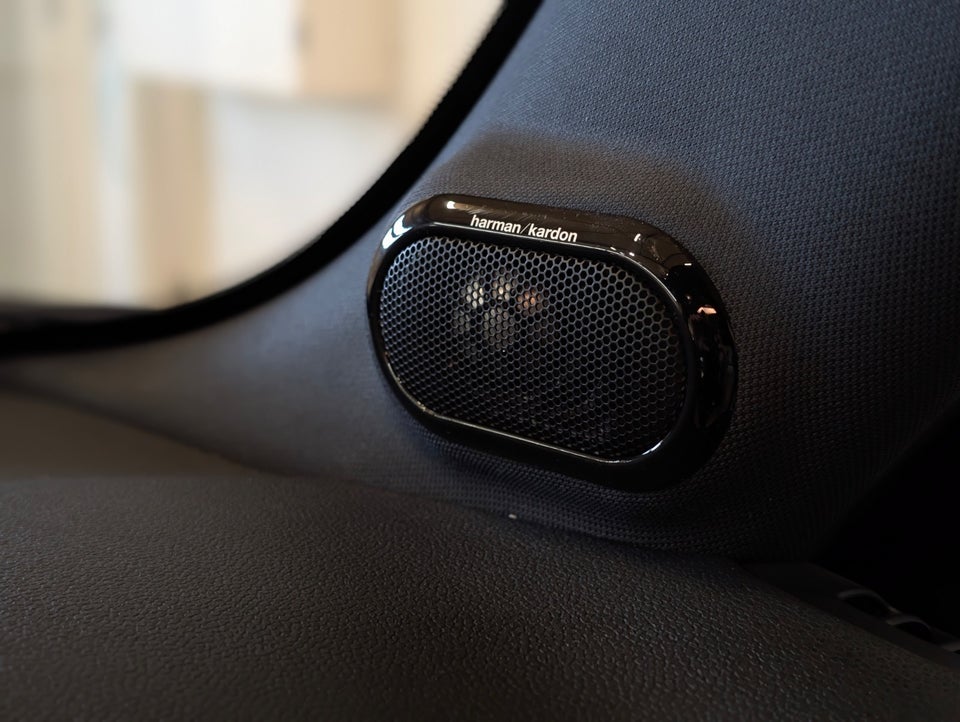 MINI Cooper SE Maximise 3d