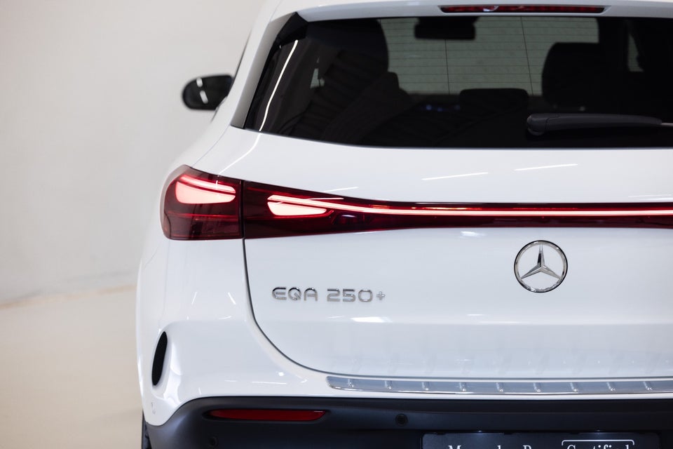 Mercedes EQA250+ AMG Premium 5d
